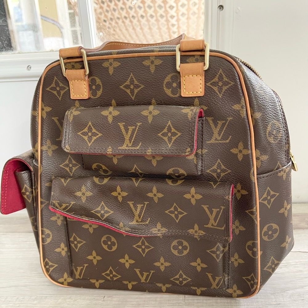 Louis Vuitton Handbag